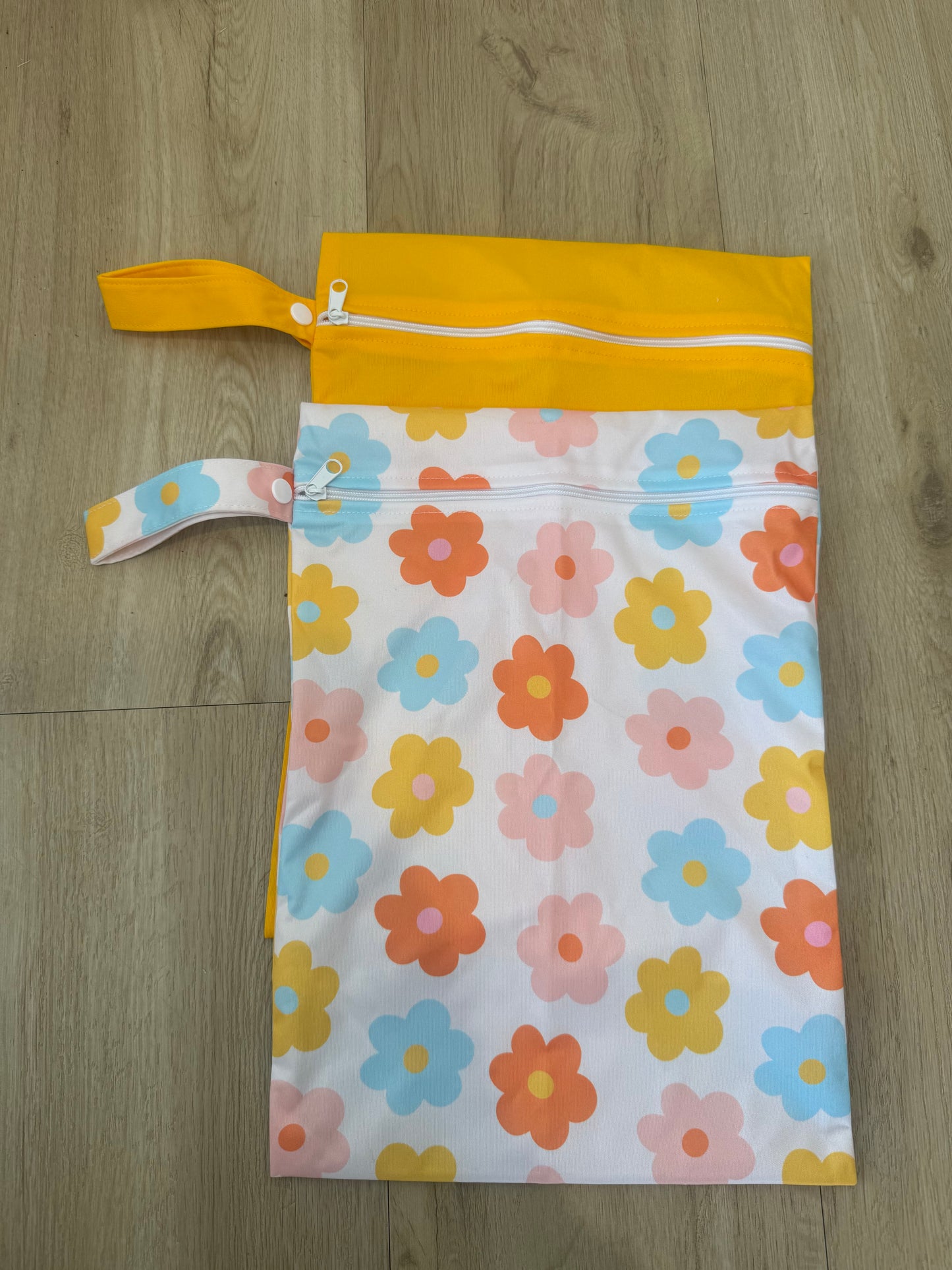 Wanderlust Wet Bag ( Set Of 2)