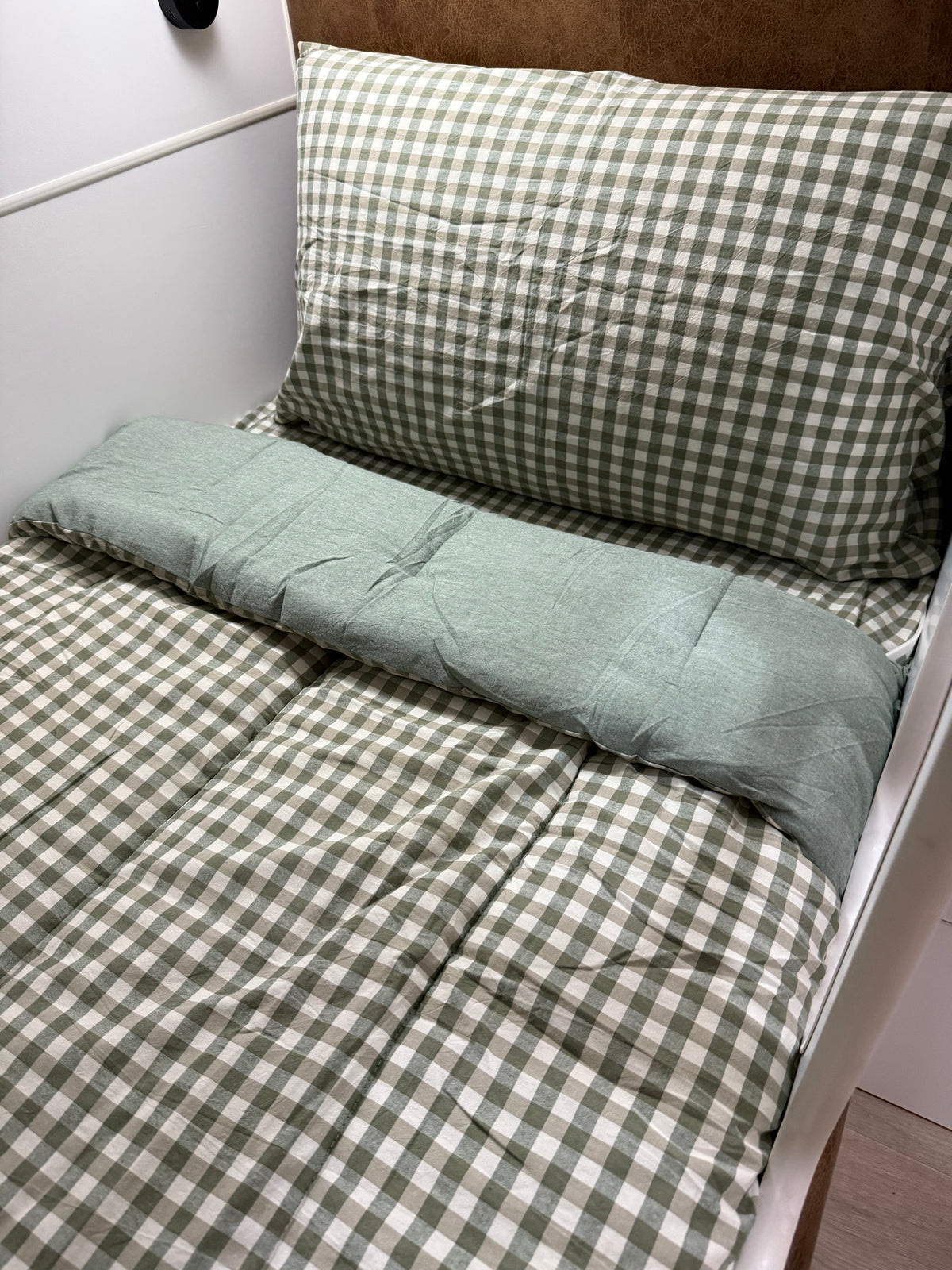 Noah Gingham - Bunk