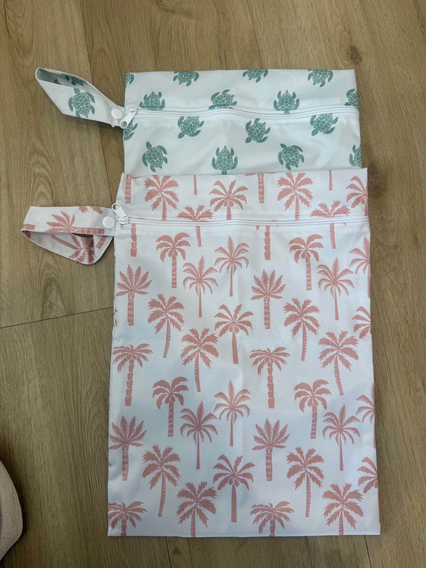 Wanderlust Wet Bag ( Set Of 2)