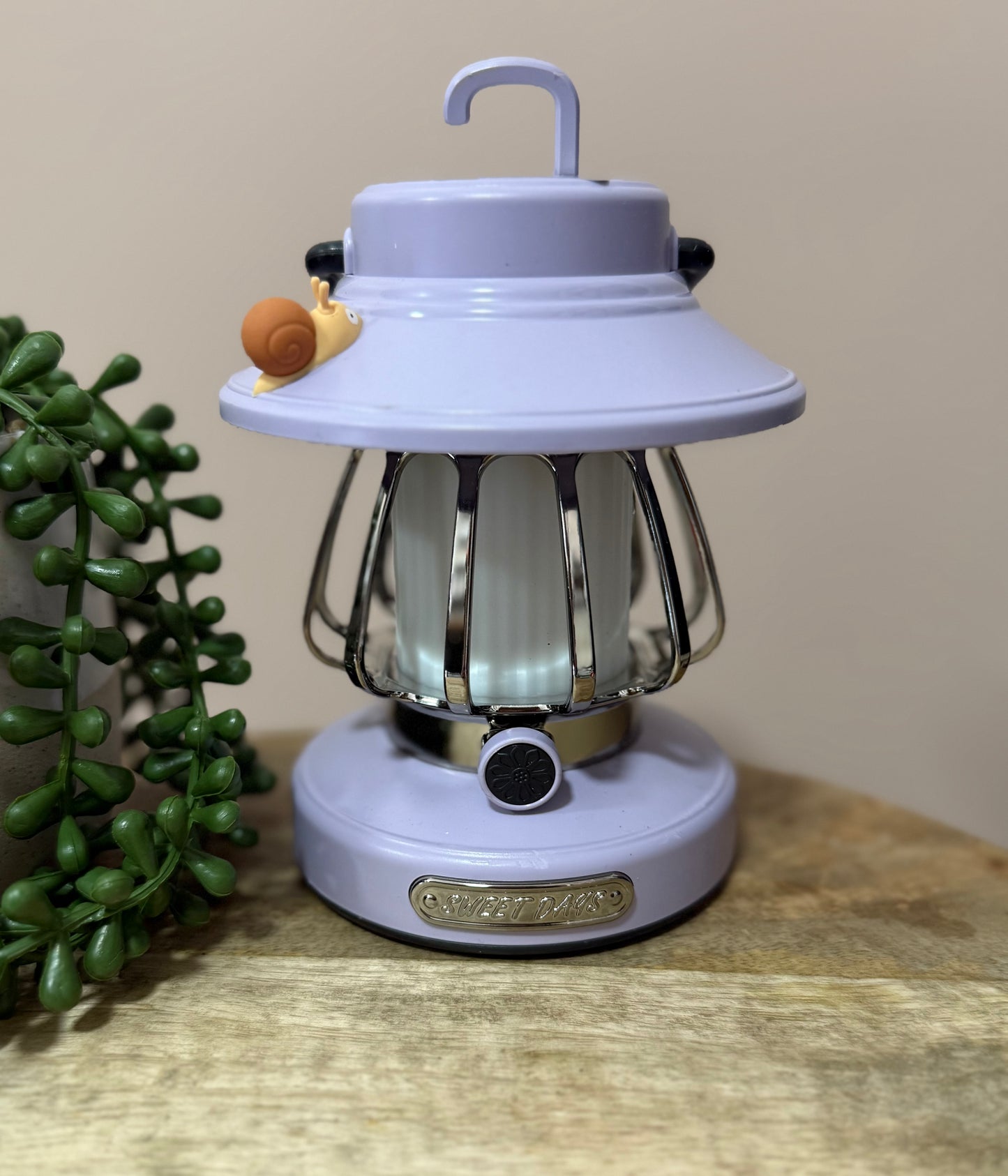 Retro Lantern