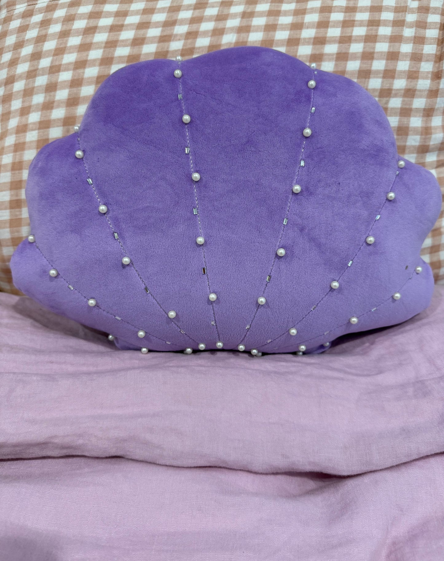 Shell Cushion