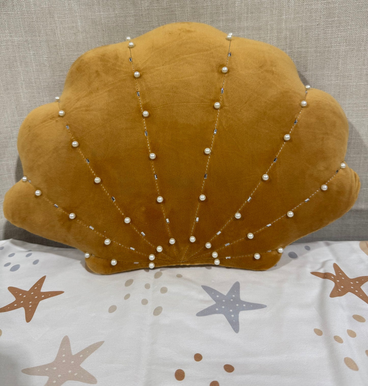 Shell Cushion