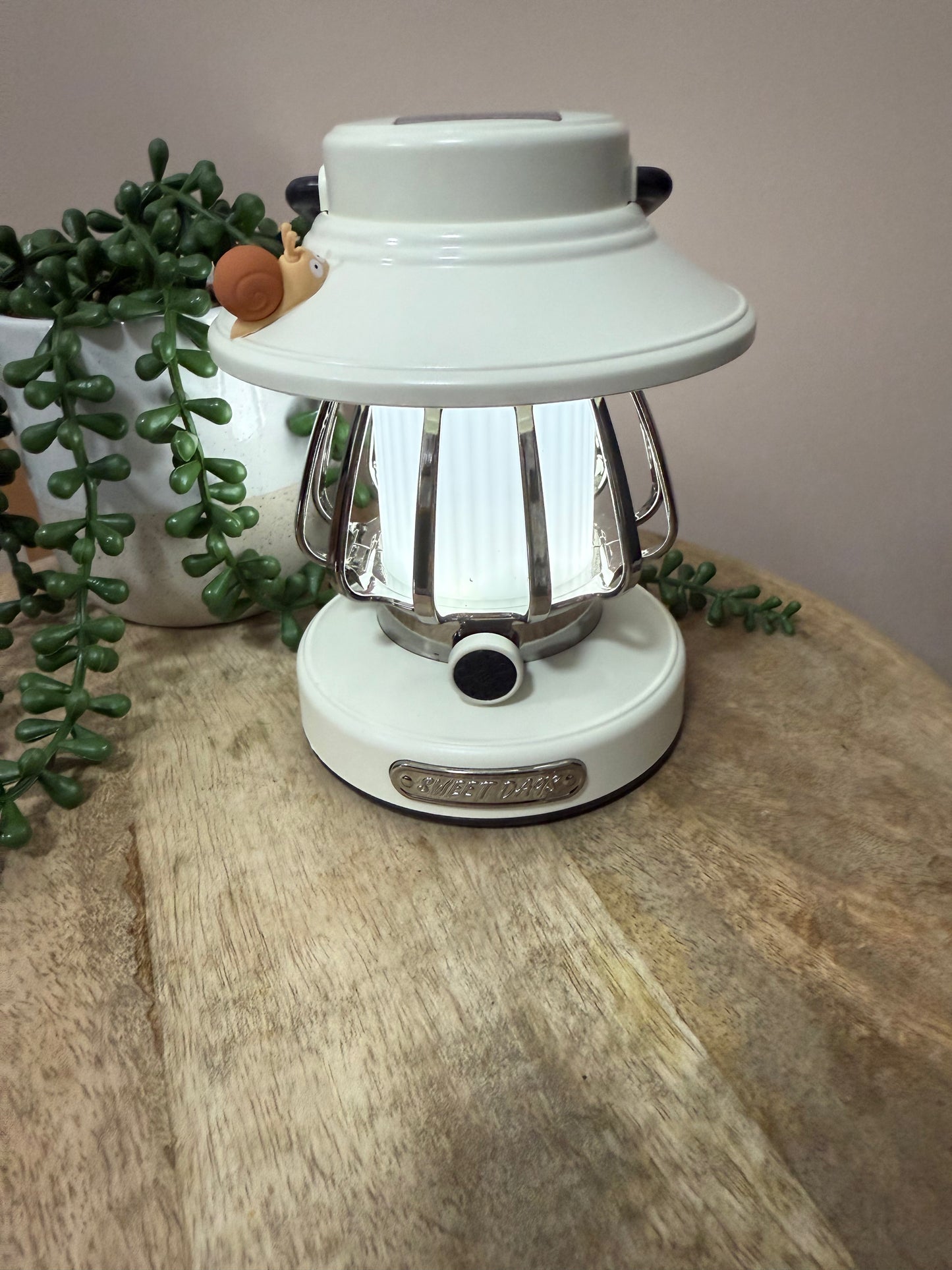 Retro Lantern