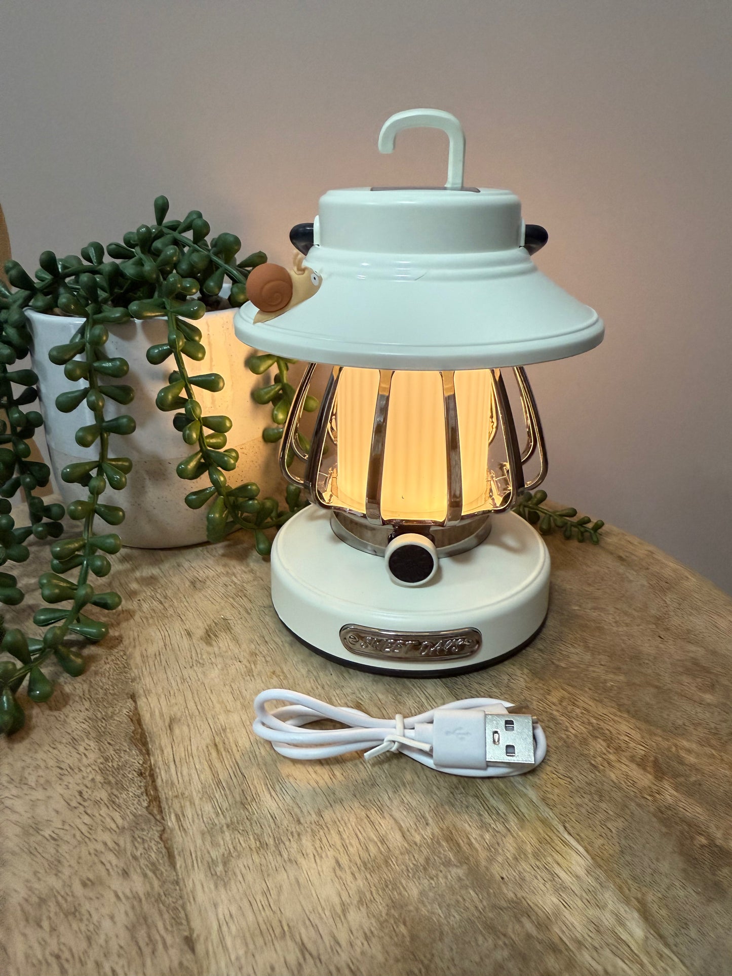 Retro Lantern