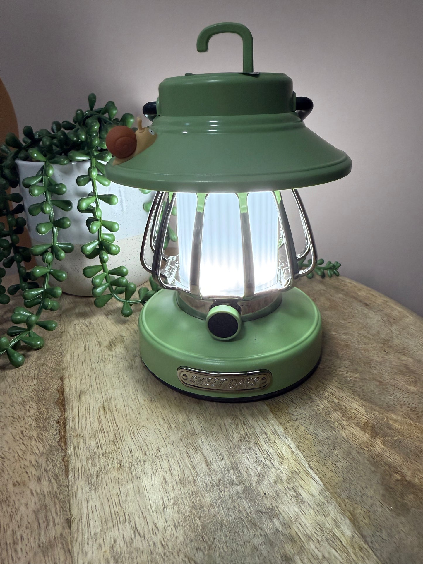 Retro Lantern