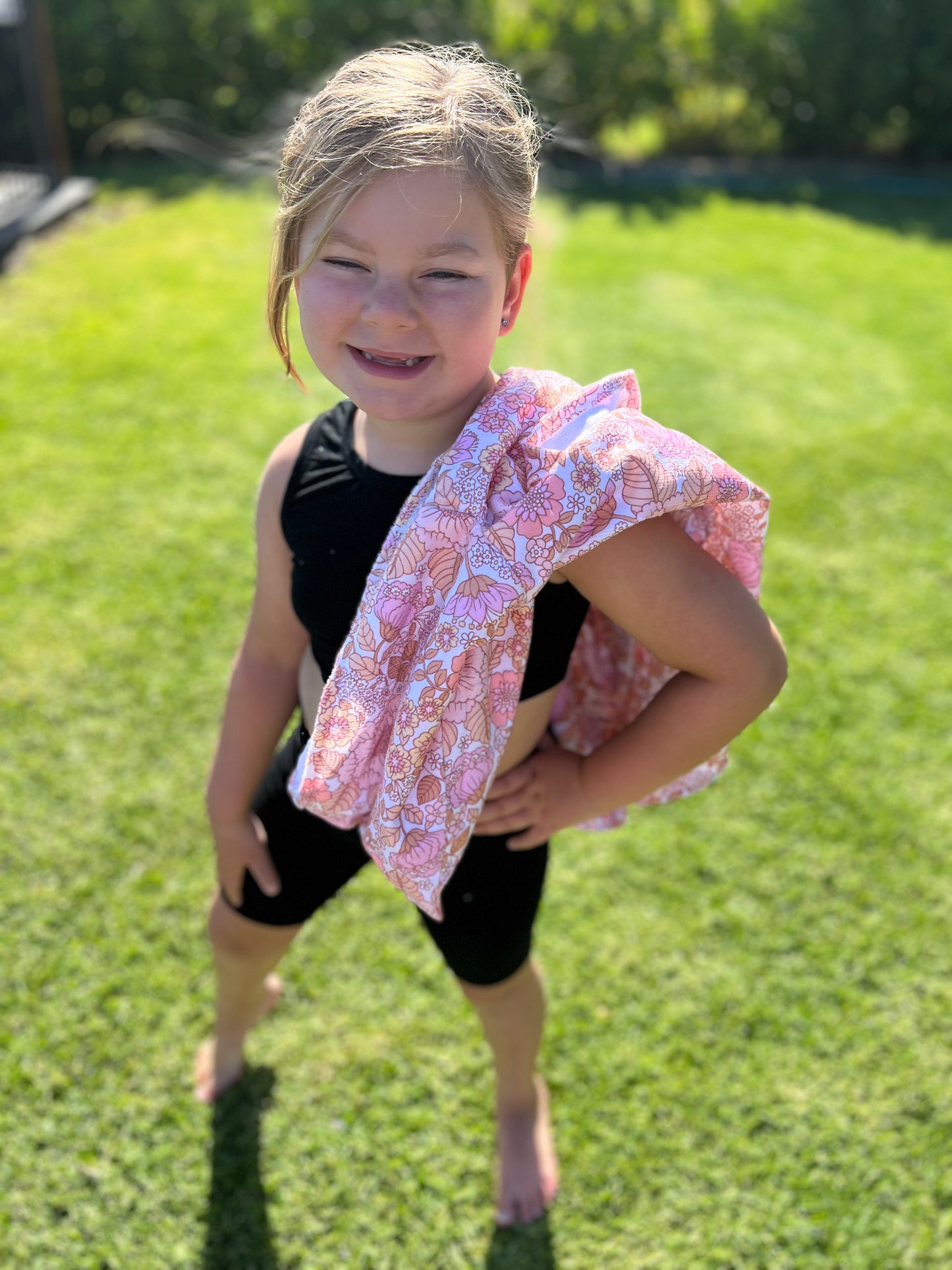 Kids “Poppy” poncho towel