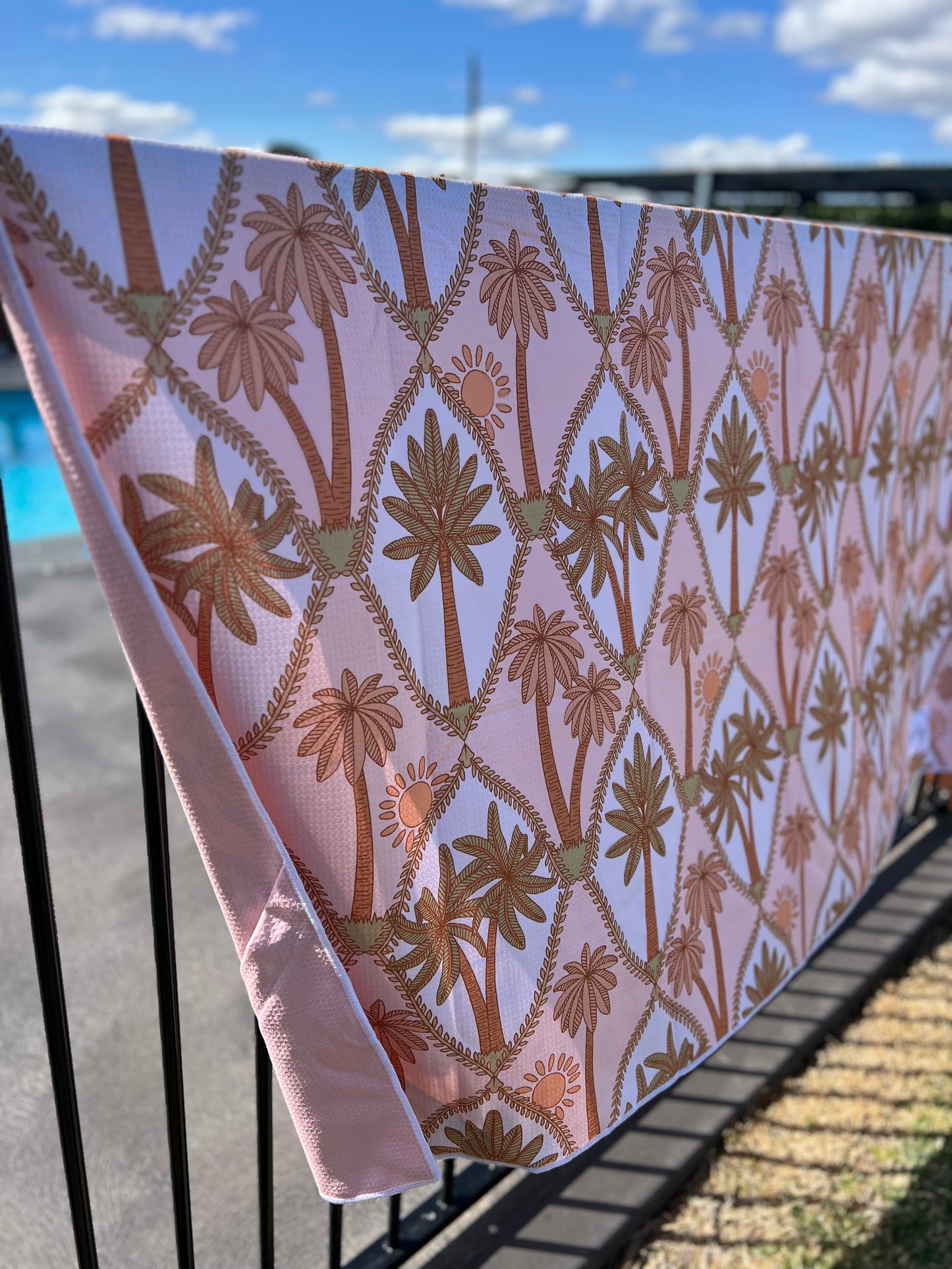 Arlo XL towel