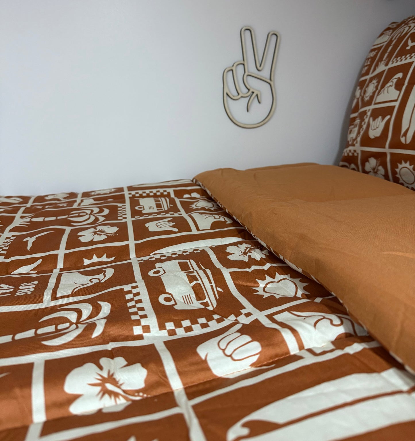 Peace Out Wall Art