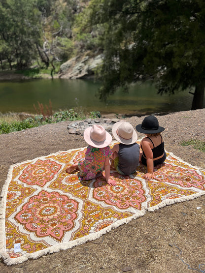 Retro Light Toned Cotton Rug/Blanket