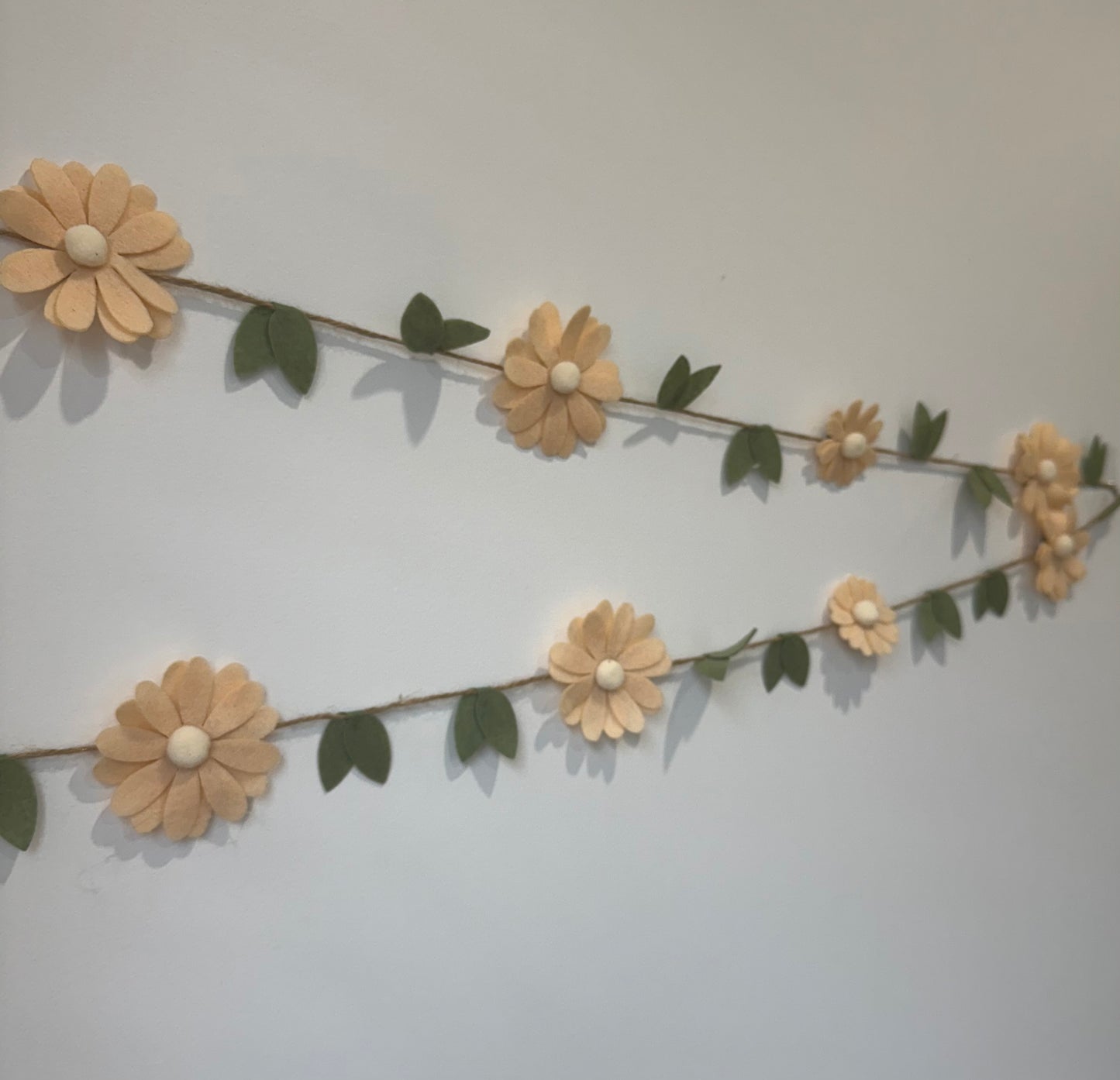 Felt Daisy Bunting
