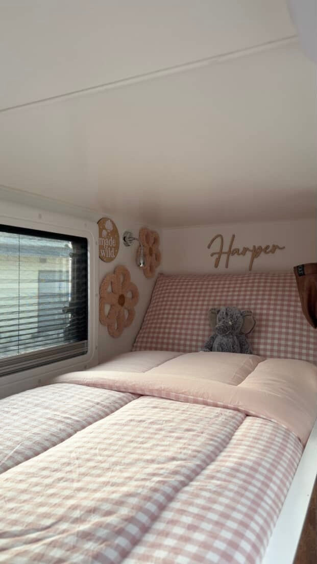 Lola Gingham - Bunk