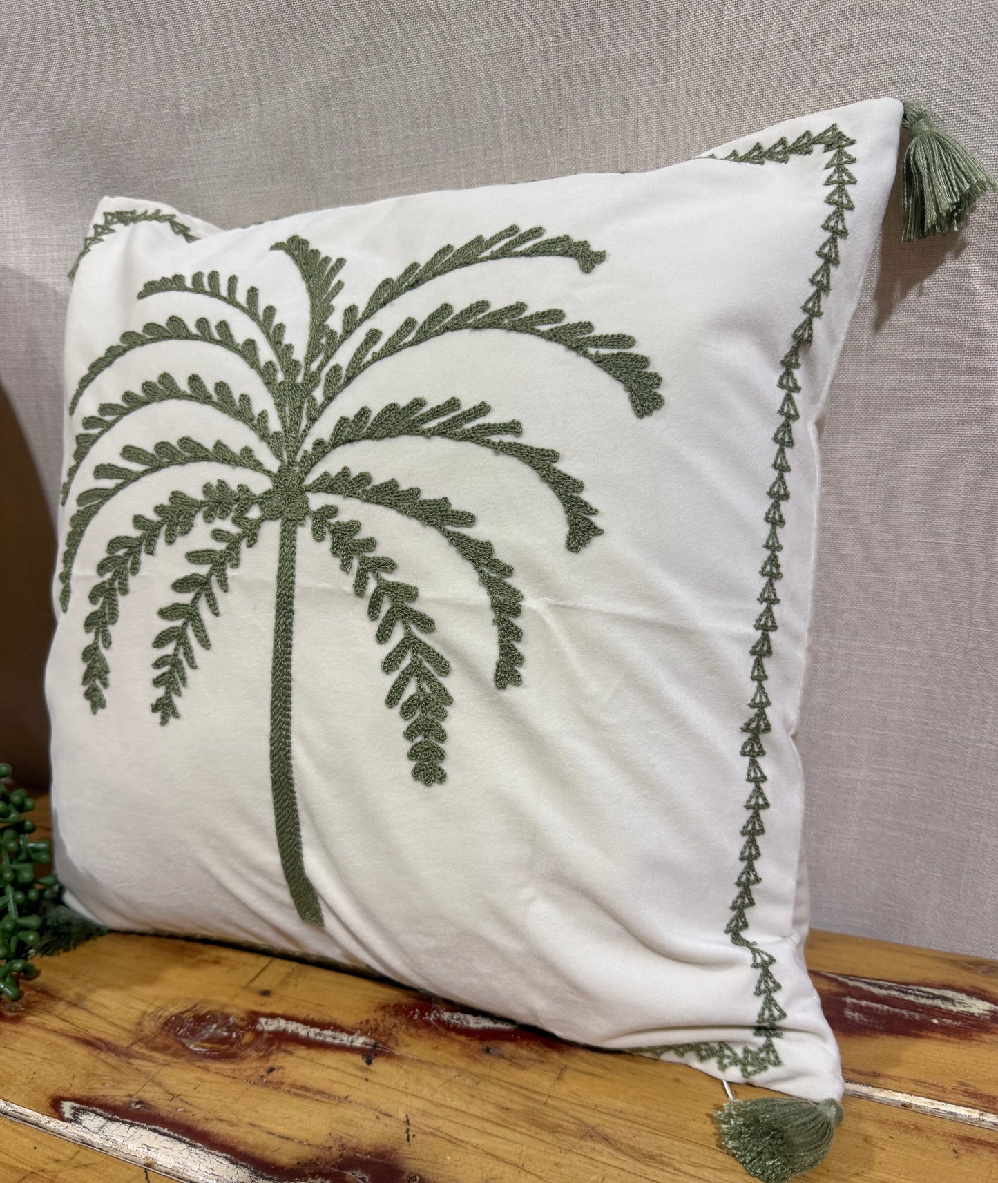 Byron Cushion
