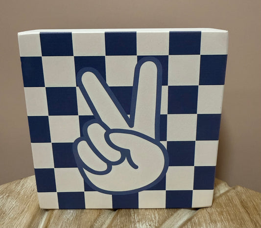 Peace Out Cube