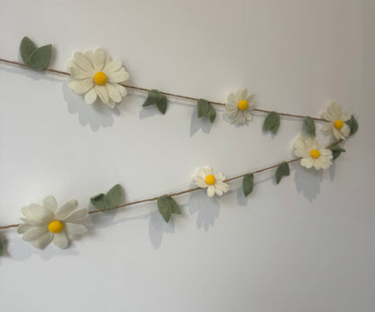 Felt Daisy Bunting