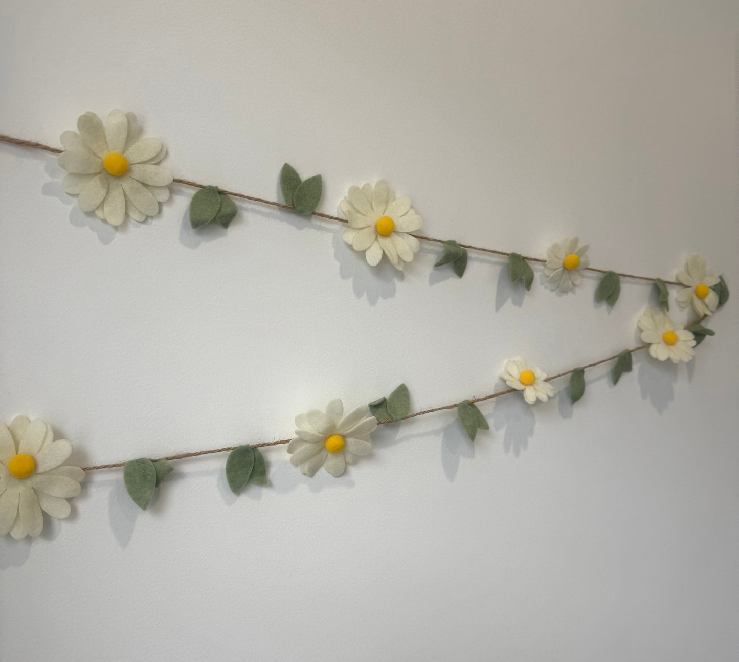 Felt Daisy Bunting