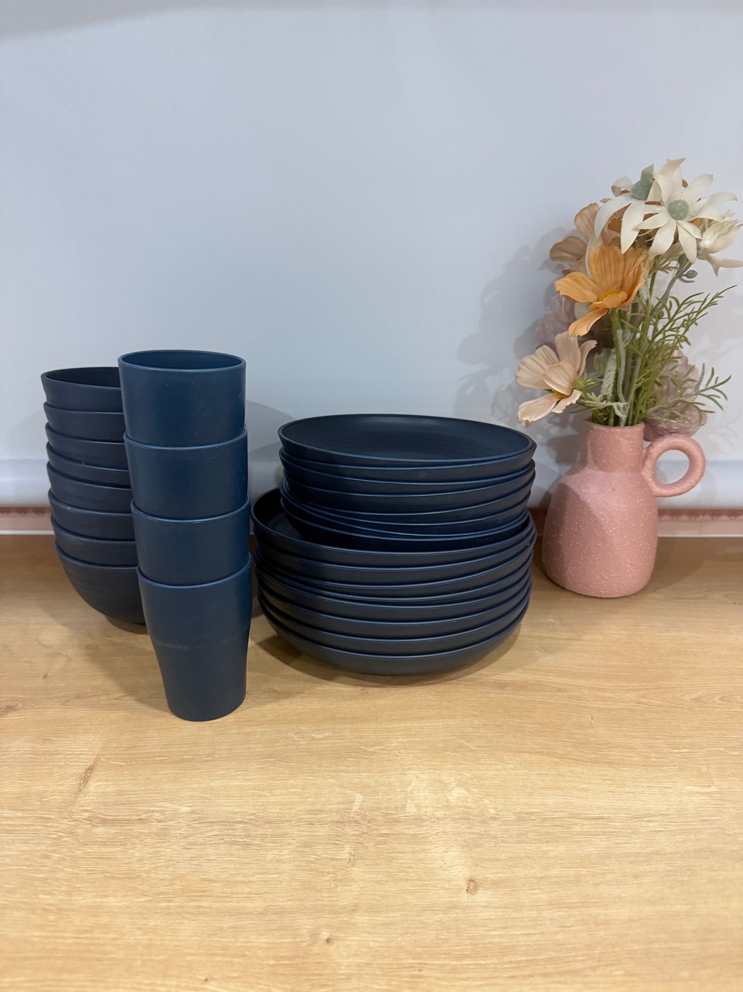 Wheat Straw Dinnerware Set (32 piece- Navy)
