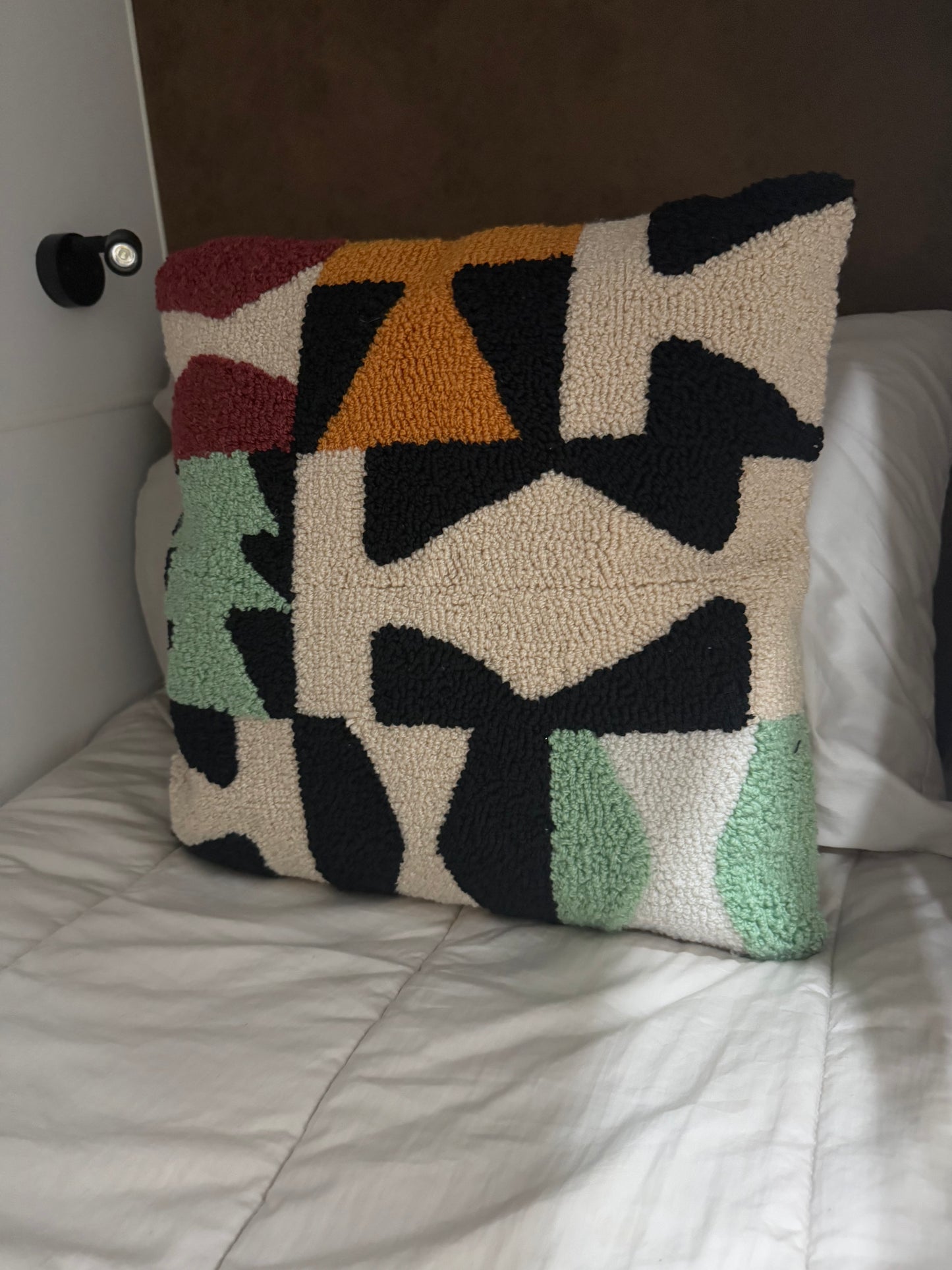 Leo Cushion