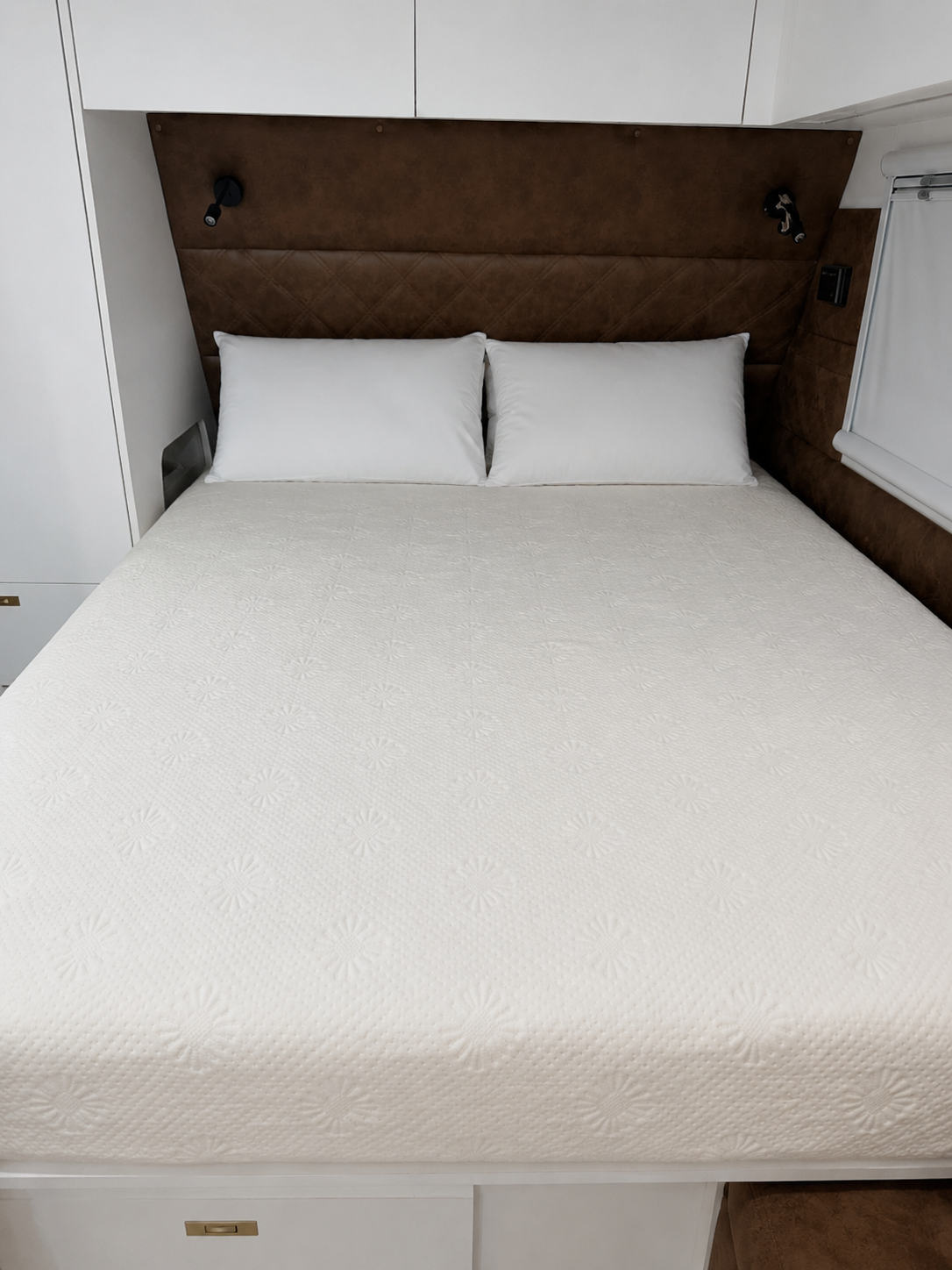 Bamboo Waterproof Mattress Protector- Caravan Queen