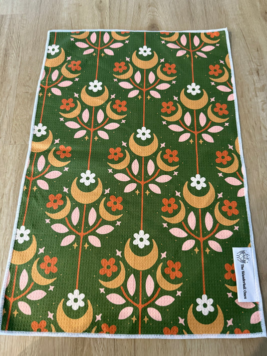 Quick Dry Tea Towel - Crescent Garden