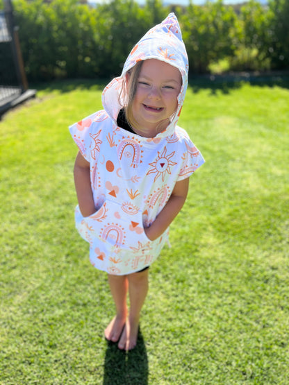 Kids “Sunbeam” poncho towel