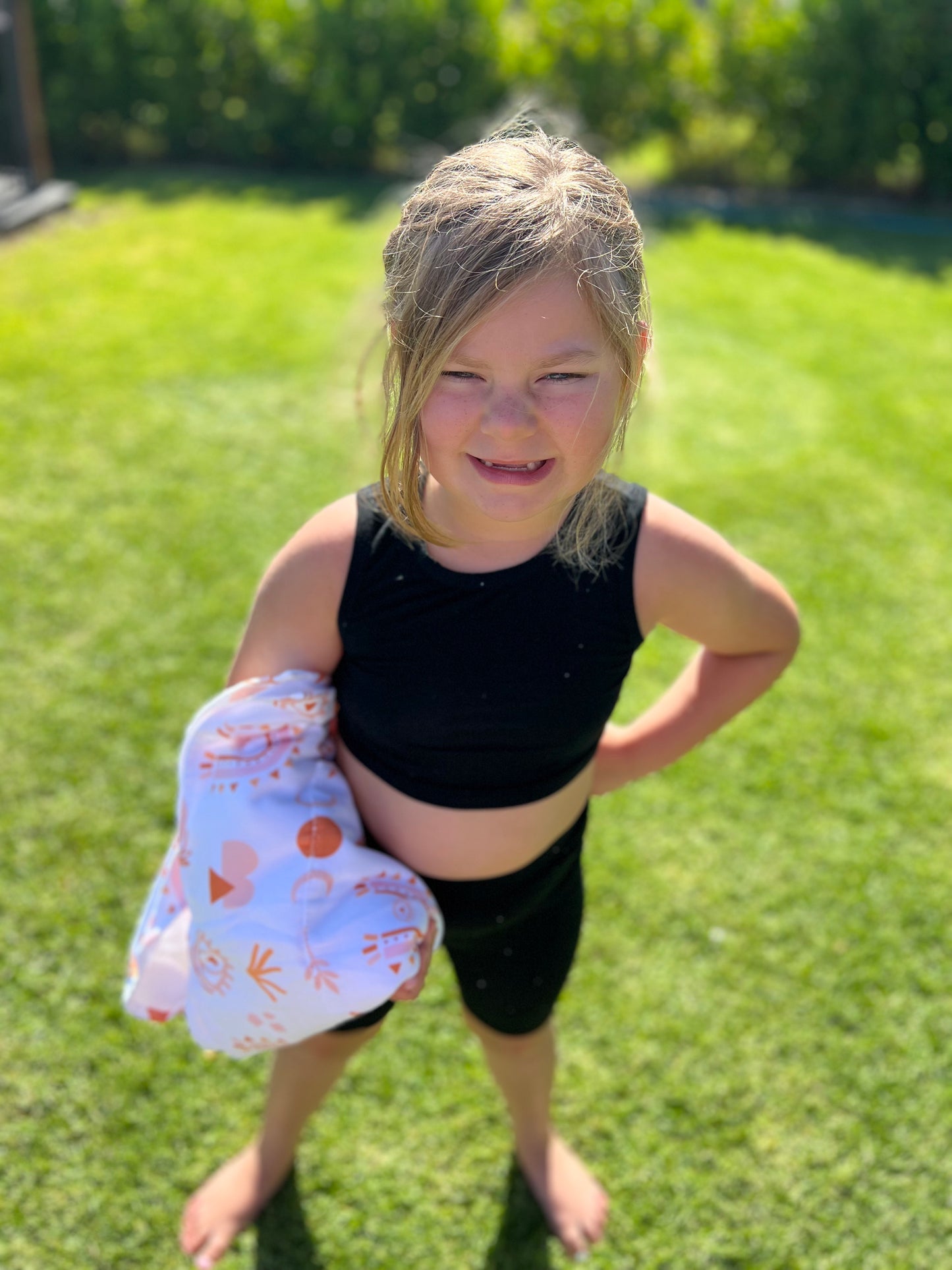 Kids “Sunbeam” poncho towel