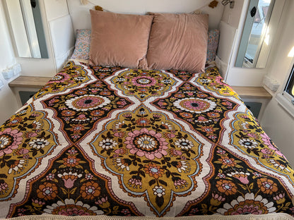 Retro Dark Toned Cotton Rug/Blanket