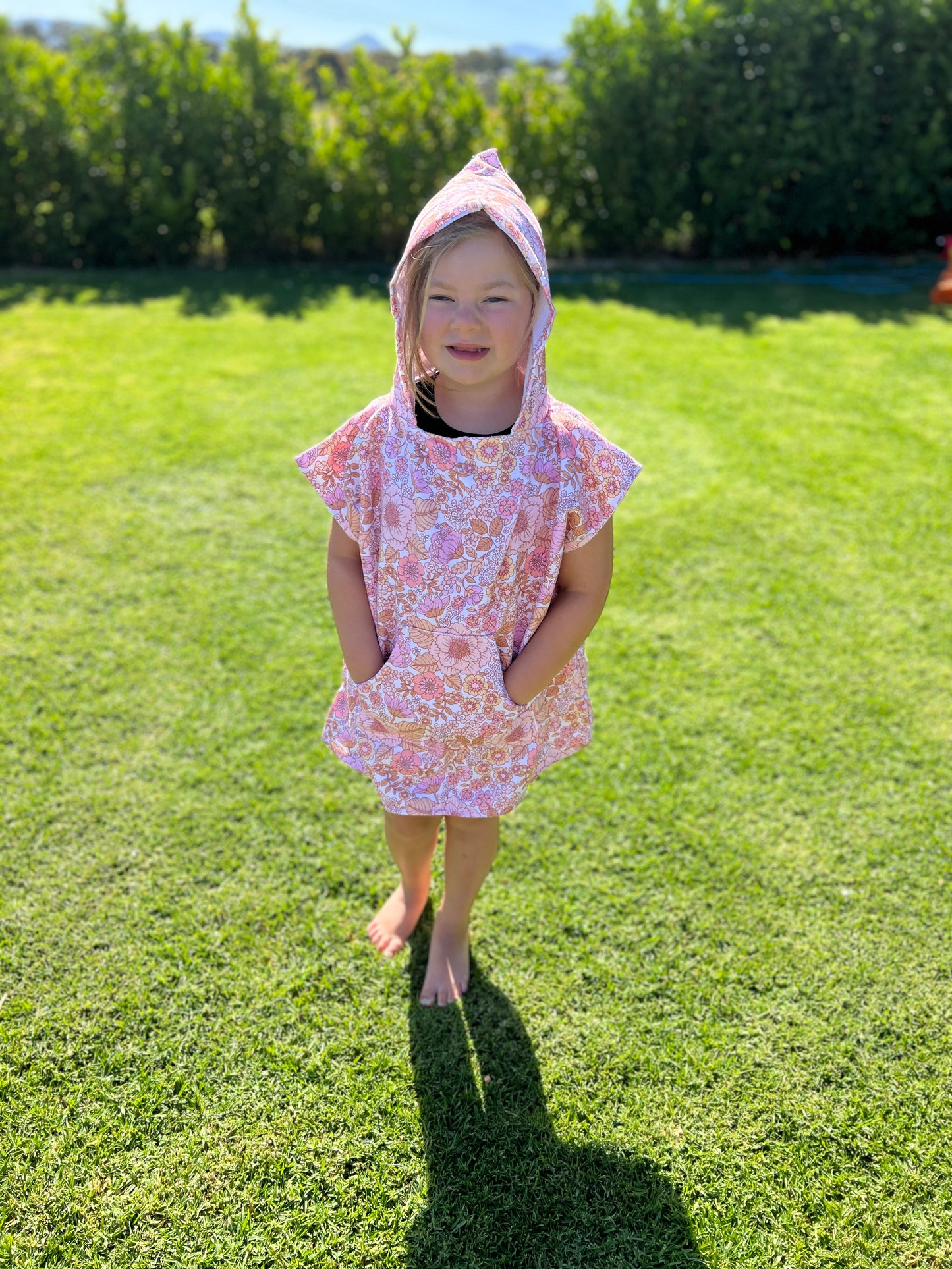 Kids “Poppy” poncho towel